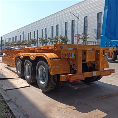 Esquelet de contenidors de 40 metres de contenidor